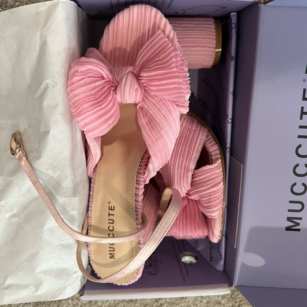 Pink heels